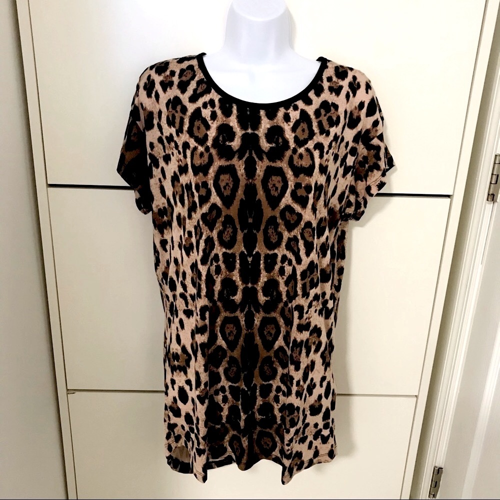 SOLD ❌ Cotton On Women’s Leopard Short Sleeve T-shirt / Tunic Top